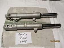 Aprilia Sonic 50  Gabelstand-